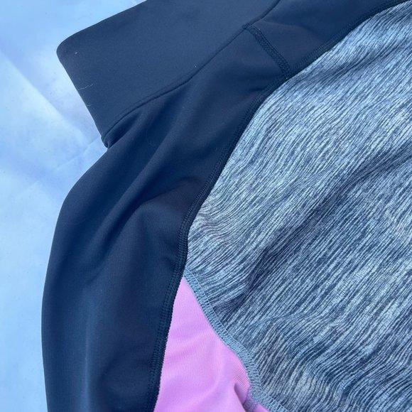 Womens Under Armor Sweater Half Zip XS - Picture 8 of 9